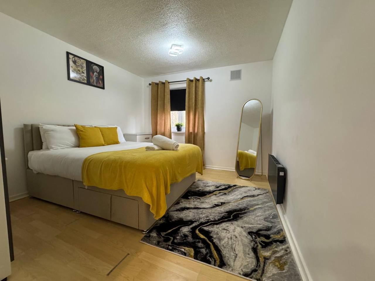 Spectacular Apartment Birmingham Oda fotoğraf